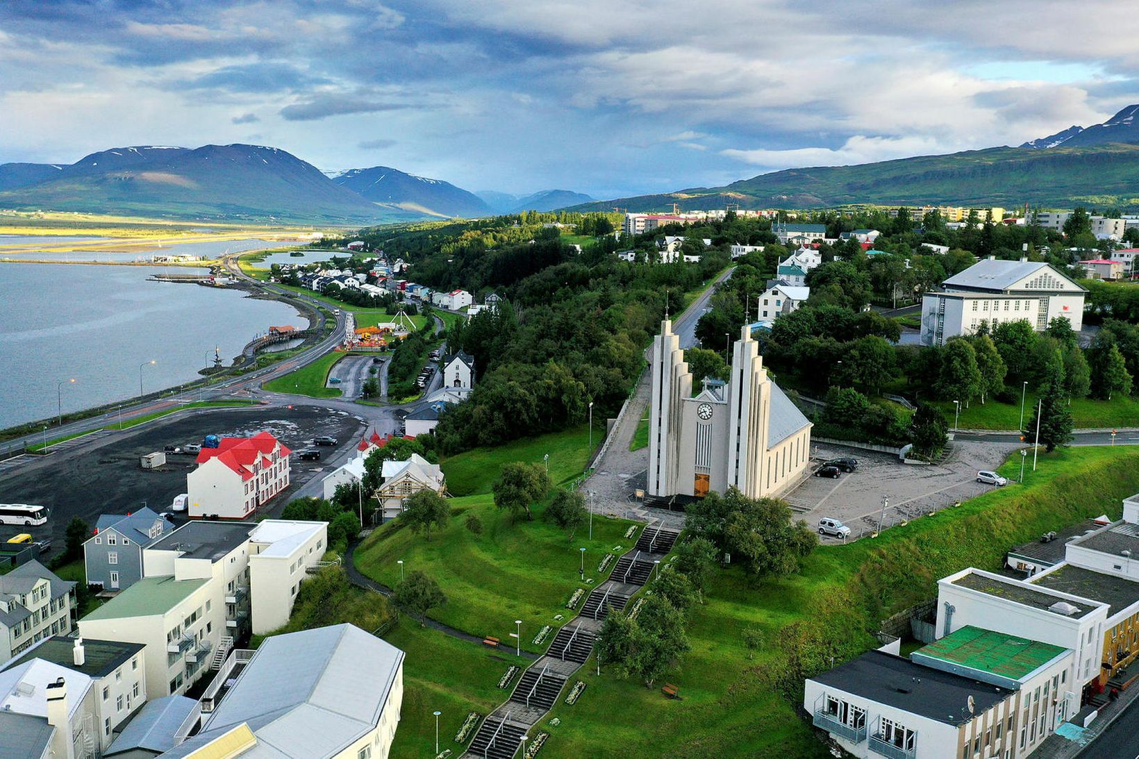 Hitastigið á Akureyri var minnst fjórtán stig í nótt.