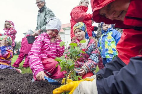 Icelandic children go outside, whatever the weather.
