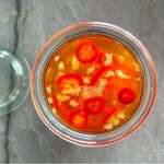 Hanna kann að gera pikklaðan jalapeno sem bragð er af

