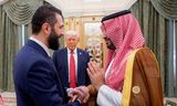 Ahmed al-Sharaa Sýrlandsforseti heilsar Mohammed bin Salman, krónprins Sádí-Arabíu, í Riyadh í vikunni. Donald Trump …