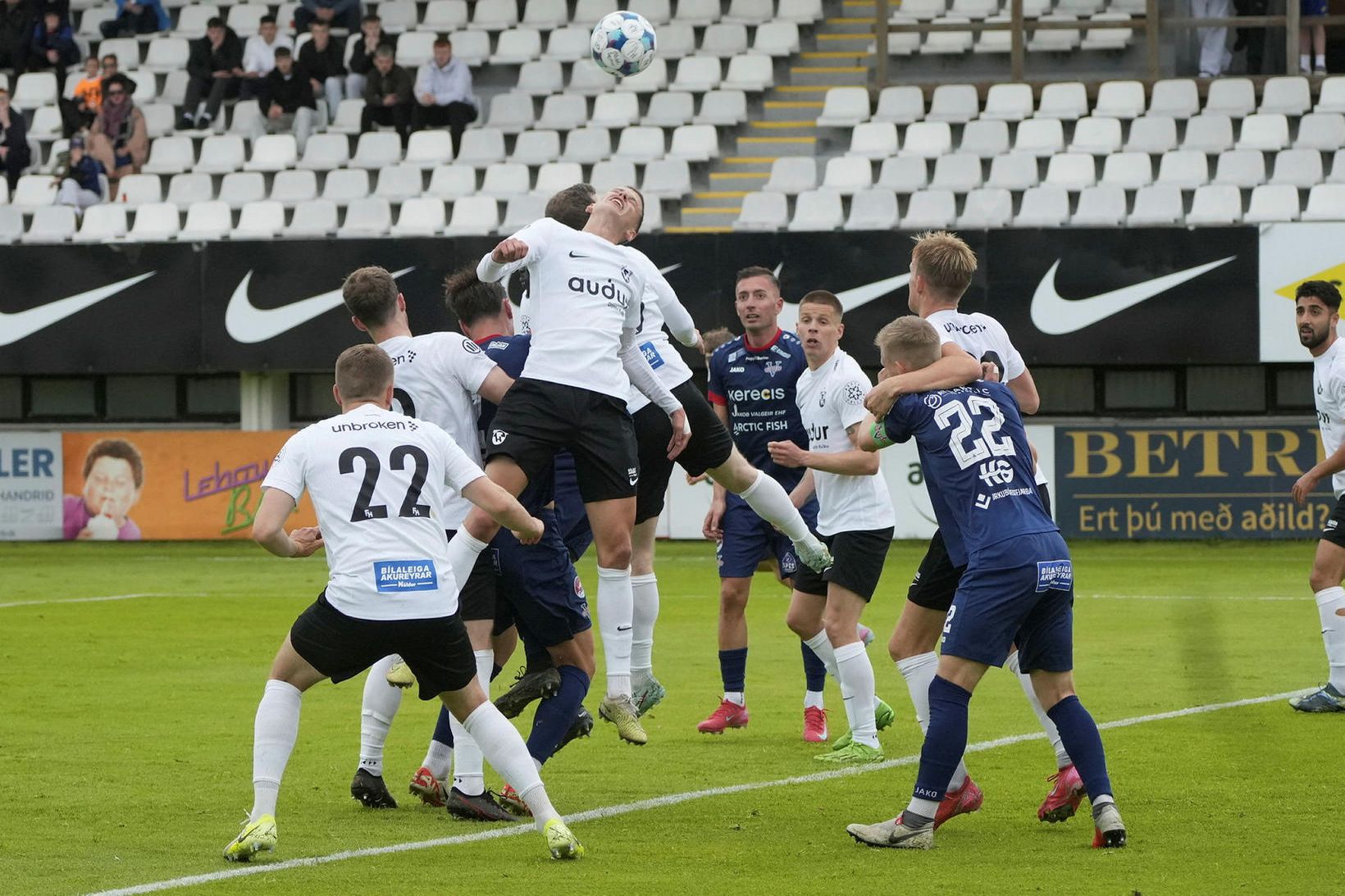 Ísak Óli Ólafsson, númer 22, í dag.