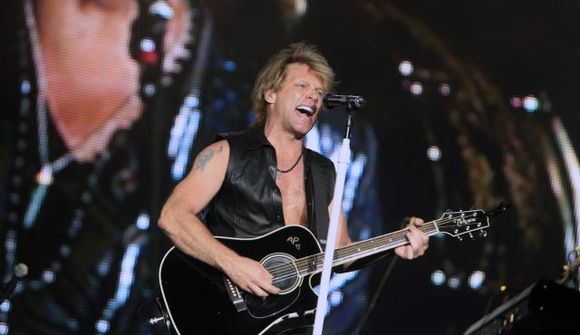 Bon Jovi segir Bieber til syndanna