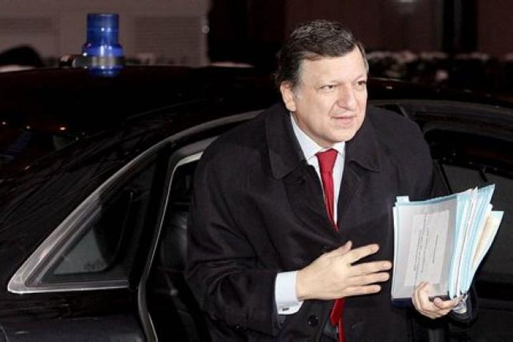José Manuel Barroso kemur til fundar við leiðtoga Evrópusambandsins í …