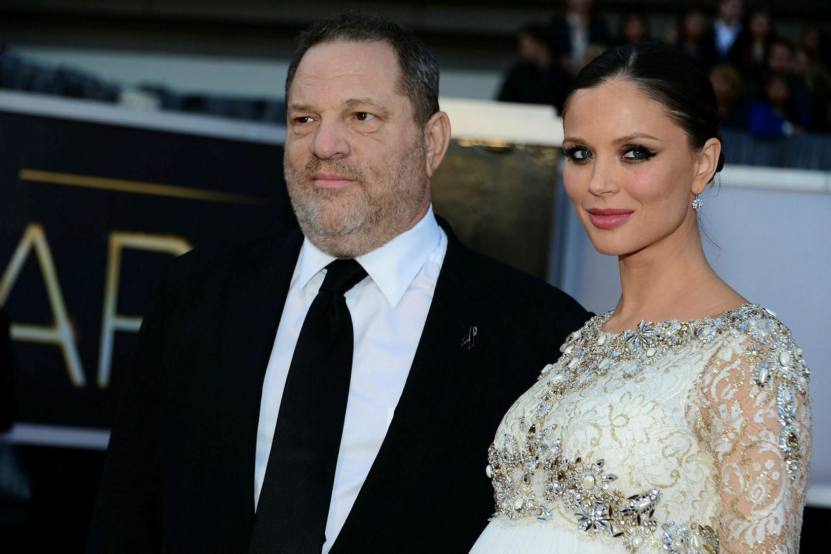 Harvey Weinstein og Georgina Chapman eru loks formlega skilin.