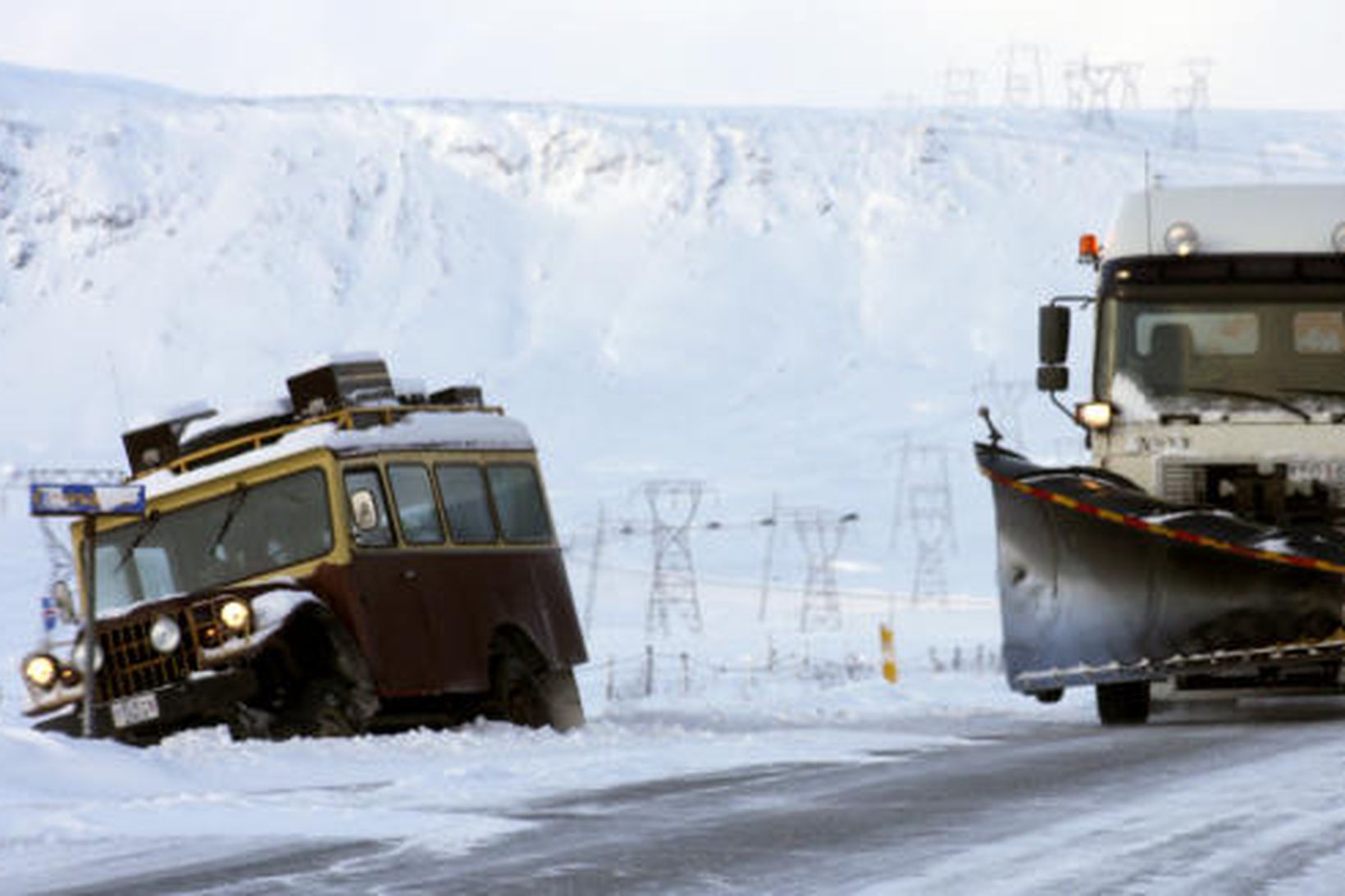 Hálka er á Suðurlandsvegi líkt og víðast hvar á landinu