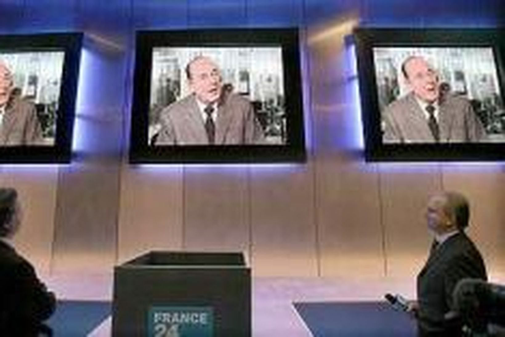 Chirac á skjánum á France 24 í kvöld.