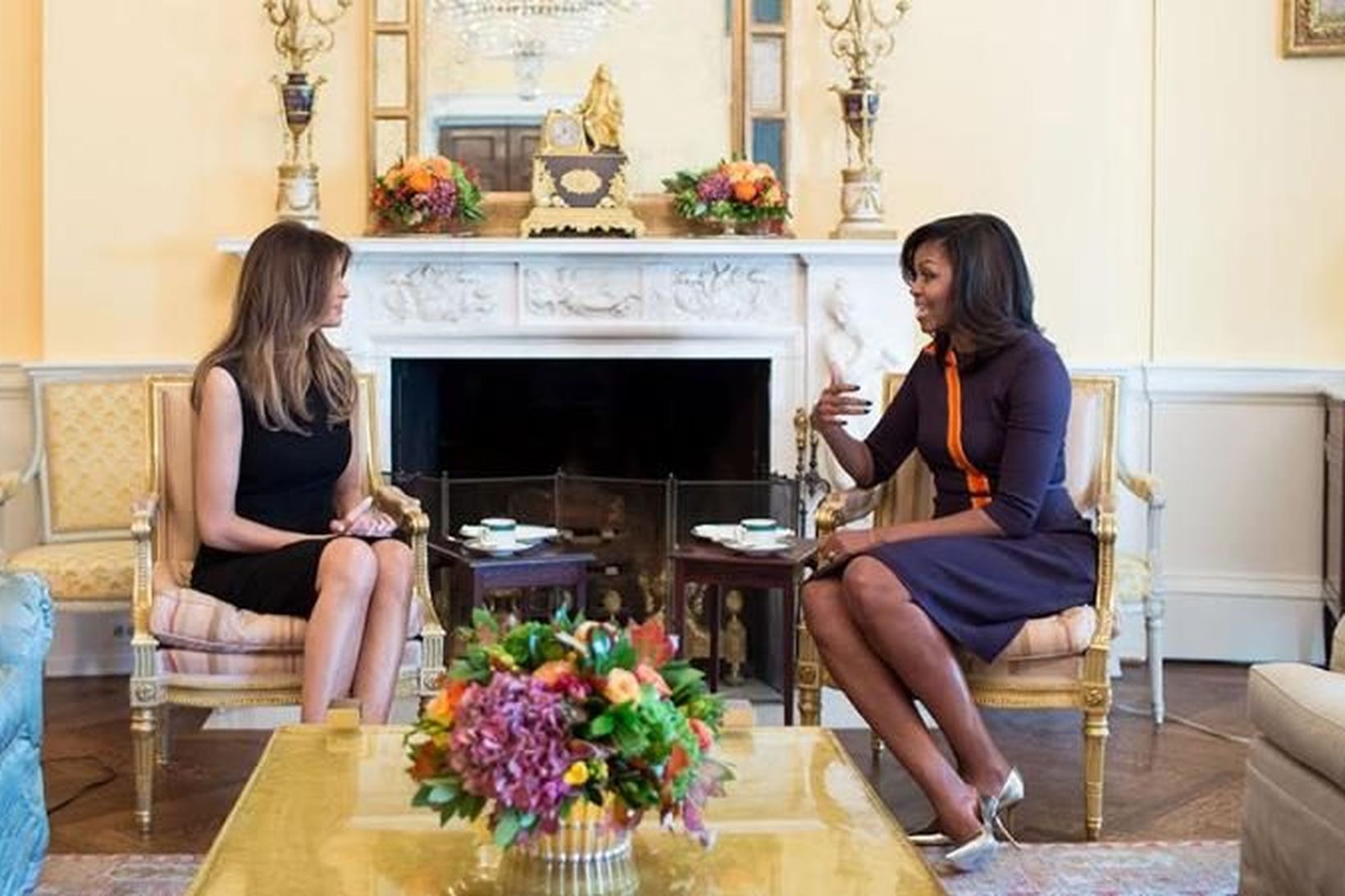 Tilvonandi forsetafrú Bandaríkjanna, Melania Trump, hitti fráfarandi forsetafrúna, Michelle Obama.