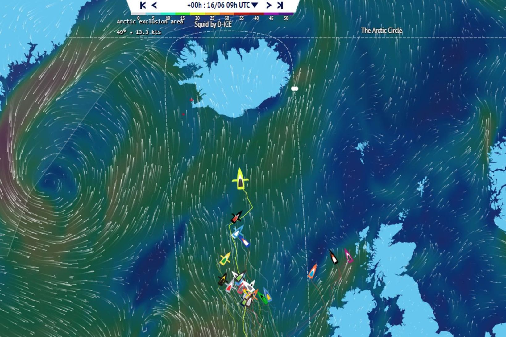 Hér má sjá hvernig keppendurnir nálgast Ísland. Þeir sigla norður …