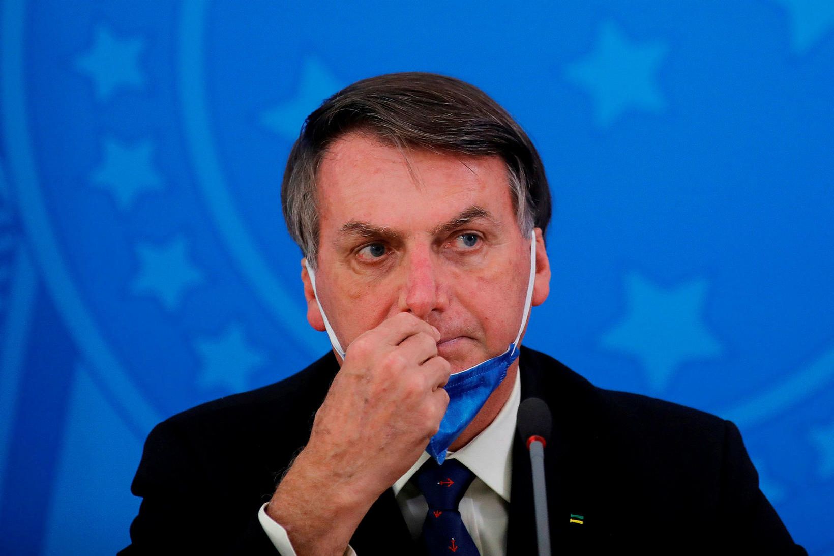 Bolsonaro hefur ítrekað gert lítið úr kórónuveirufaraldrinum.