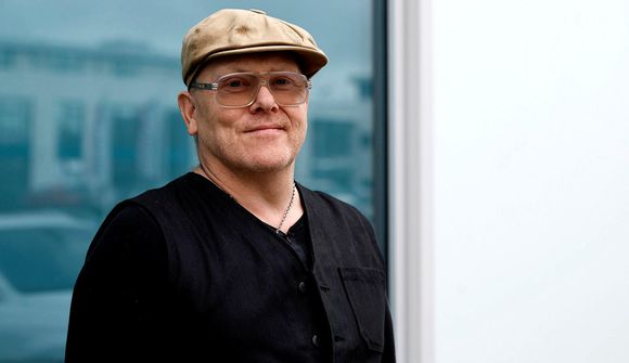 Lén Jóns Gnarr uppfært 