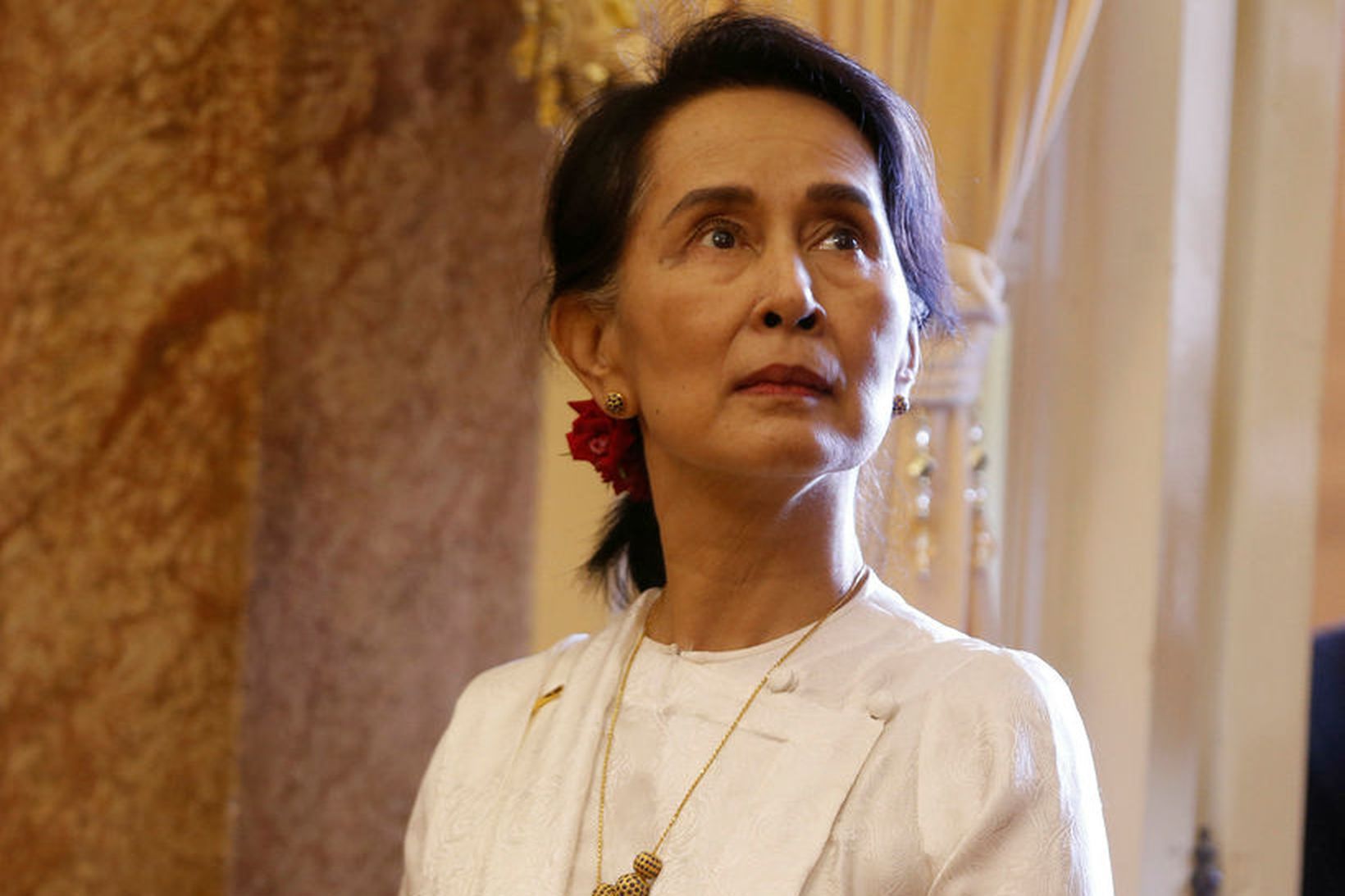 Aung San Suu Kyi er stödd í Víetnam vegna fundar …