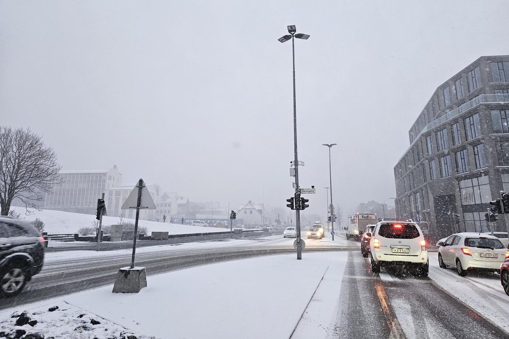 Rafmagnslaust er í hluta miðbæjar Reykjavíkur.