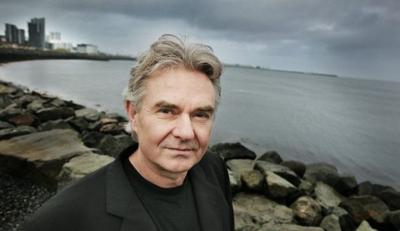 Treystir stjórnmálamönnum til að leysa úr stöðunni