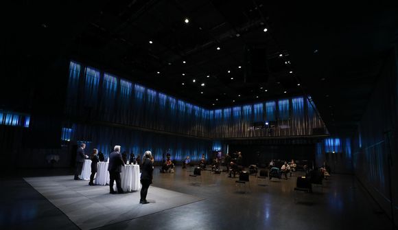Aðgerðir upp á 230 milljarða króna