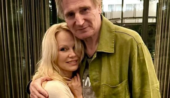Neeson „brjálæðislega ástfanginn“ af Anderson
