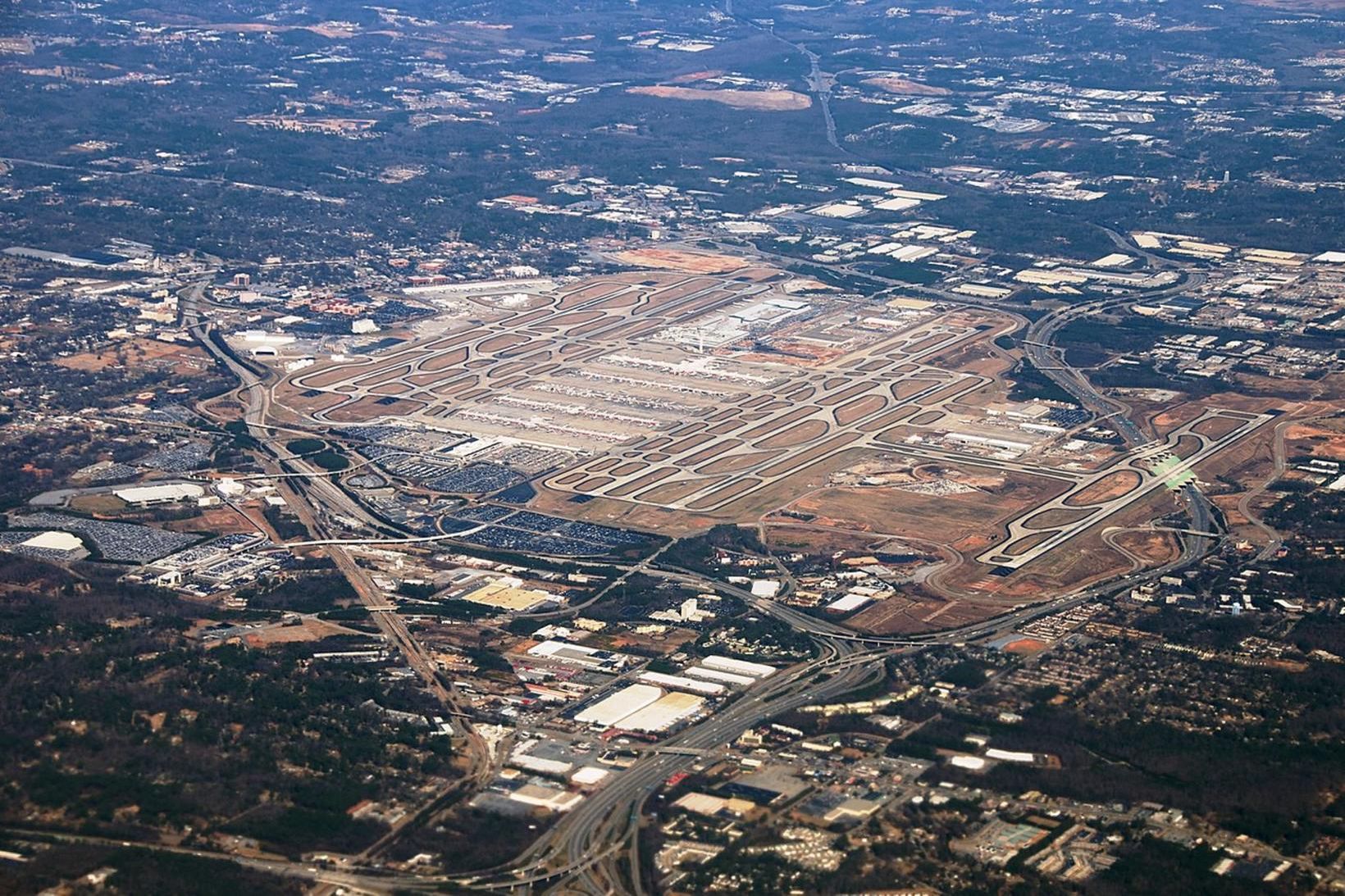 Hartsfield-Jackson Atlanta-alþjóðaflugvöllurinn er ekki lengur sá fjölfarnasti.