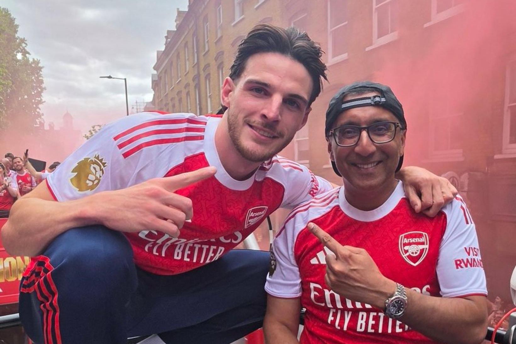Mjög óvænt rekinn frá Arsenal