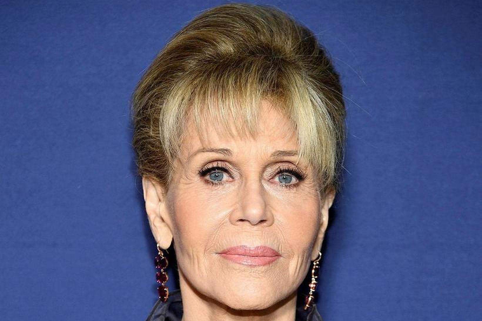 Jane Fonda vekur jafnan athygli fyrir unglegt útlit.