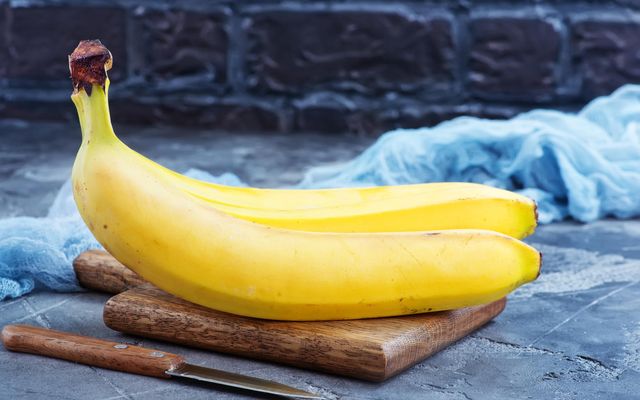 Það er lítið mál að búa til bananaís og hann smakkast líka stórvel!