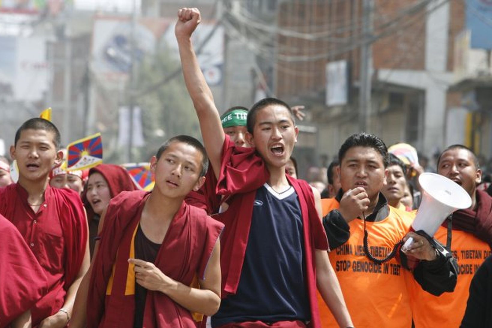 Frá mótmælum munka gegn kínverskum stjórnvöldum í Nepal.