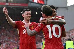 Andy Robertson er á sínum stað í skoska hópnum.