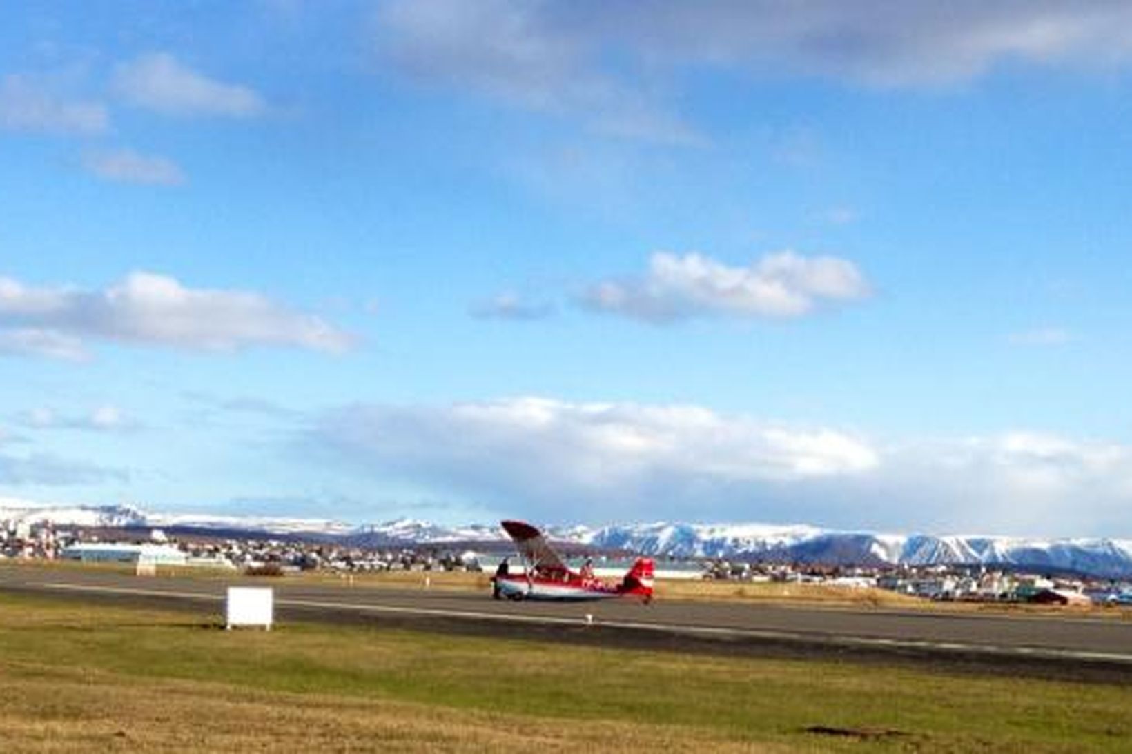 Flugvélinni TF-Fun var nauðlent á Reykjavíkurflugvelli nú undir kvöld.