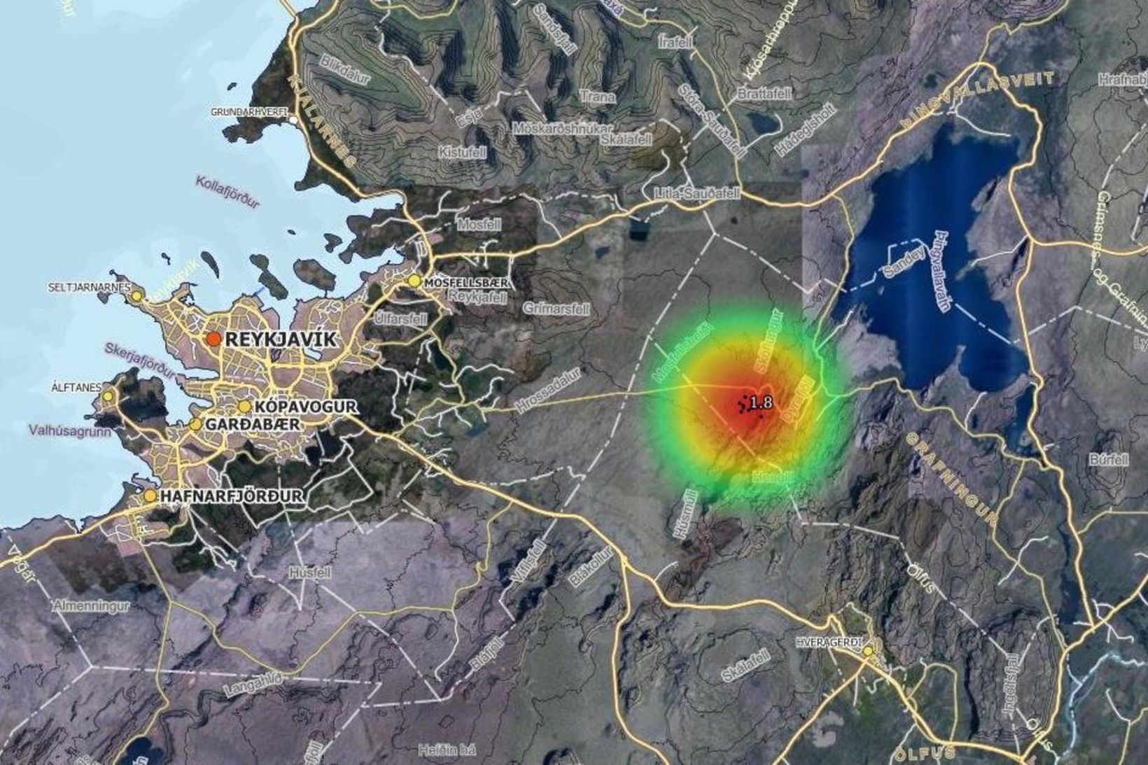 Lítil smáskjálftahrina mældist í kvöld við Hengil.