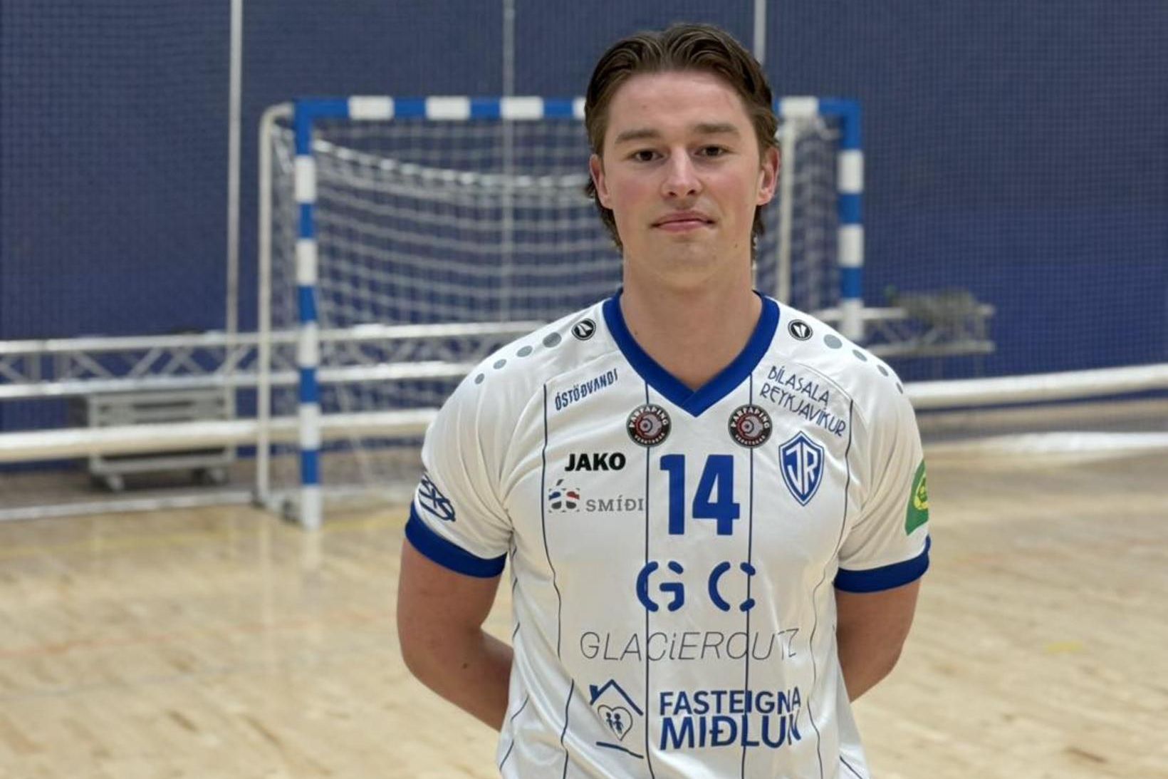 Elvar Otri Hjálmarsson er genginn til liðs við ÍR.