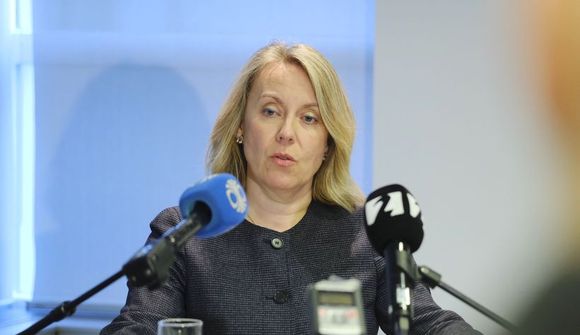 „Ann dómstólunum of mikið“