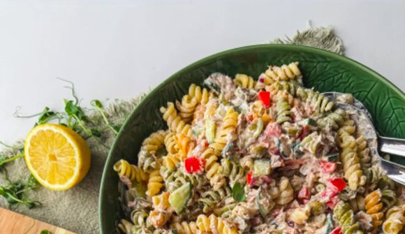 Próteinríkt pastasalat úr smiðju Helgu Möggu sem steinliggur