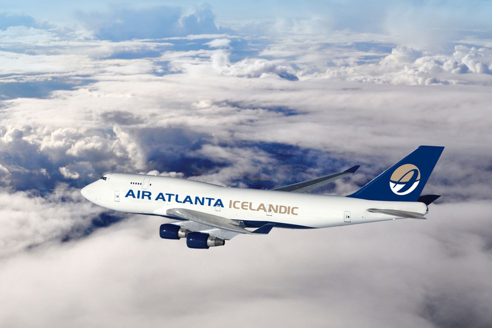 Flugvél í eigu Air Atlanta af gerðinni 747-400.