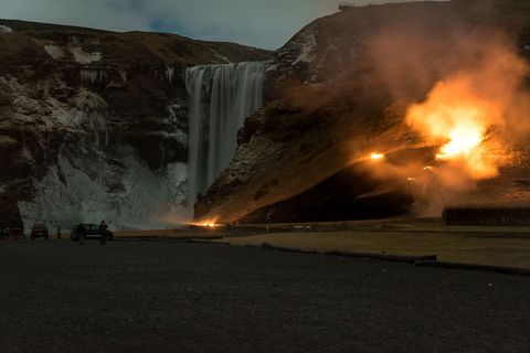 A photo of the fire spreading at Skógafoss.