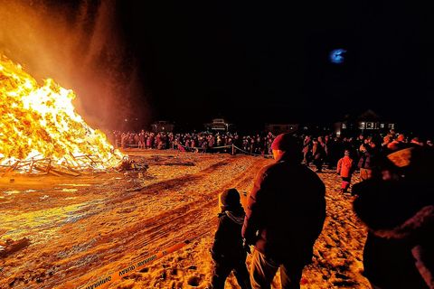 From the bonfire last night at Ægissíða in the western part of Reykjavík.
