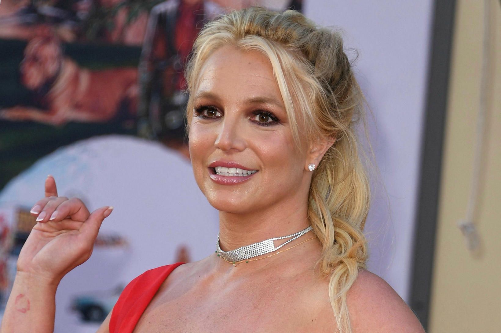 Britney Spears sá körfuboltamanninn Victor Wembanyama í Las Vegas.