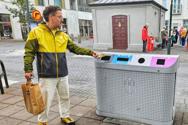Exploring new ways to improve recycling in Reykjavík.