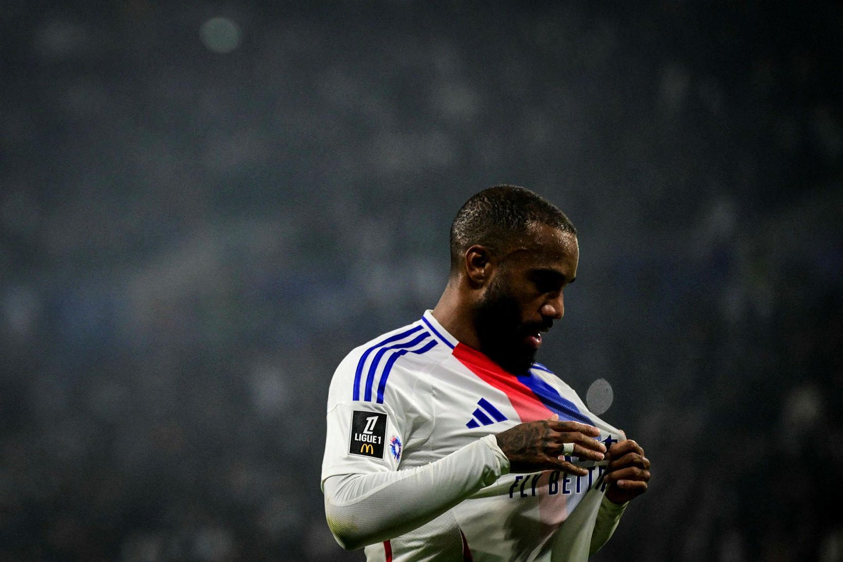 Alexandre Lacazette er fyrirliði Lyon.