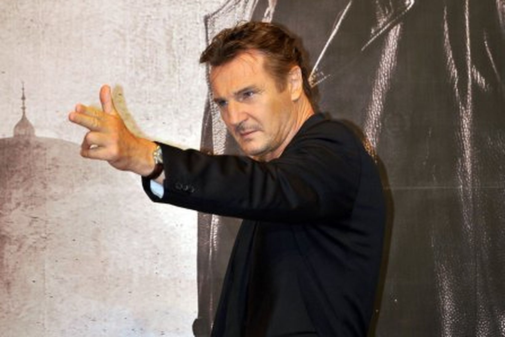 Þú finnur ekki betri mann en Liam Neeson til þess …