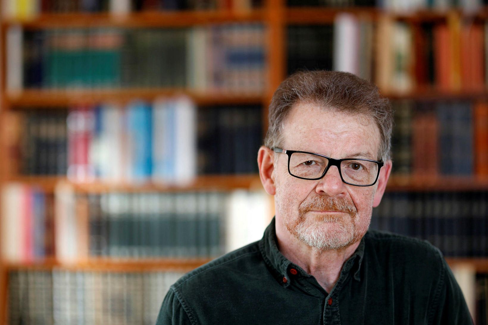 Eiríkur Rögnvaldsson er prófessor emeritus og kallar sig málfarslegan aðgerðasinna …