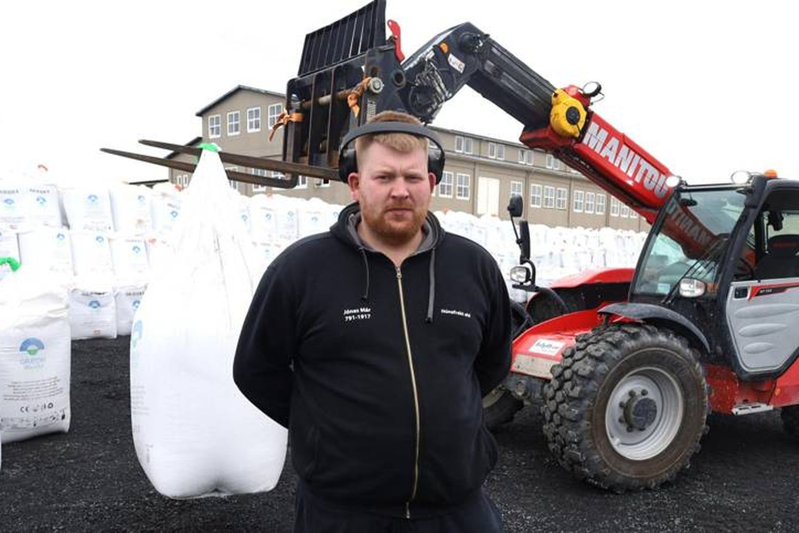Áburður fluttur á ónýtum þjóðvegum