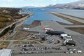 Akureyri Mikil uppbygging hefur átt sér stað á vellinum. Flugstöðin var stækkuð og þota EasyJet sést hér í hlaði.