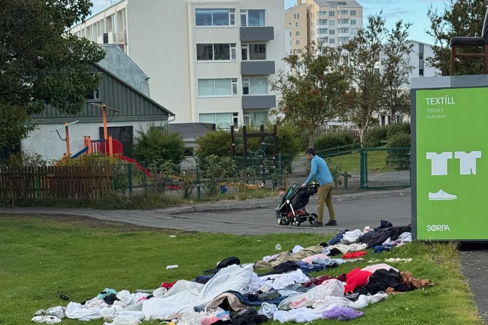 Sóðaskapur við Vesturbæjarlaug