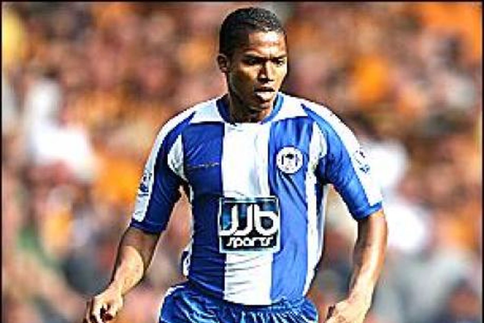 Antonio Valencia leikmaður Wigan.