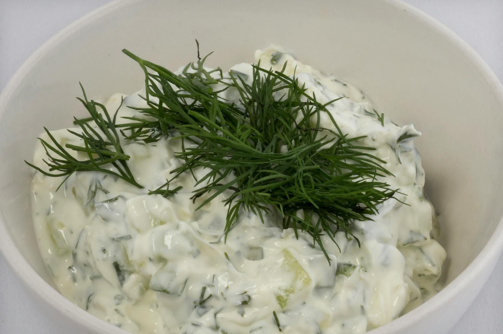 Tzatziki sósan klikkar ekki með grillmatnum