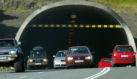 Engir umferðartappar í Hvalfjarðargöngum