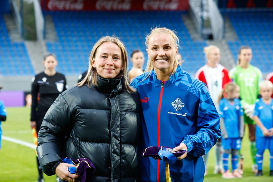 Gunnhildur Yrsa Jónsdóttir og Glódís Perla Viggósdóttir voru heiðraðar fyrir leik.