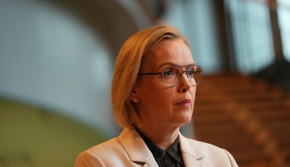 Ísland verði ekki kúgað inn í ESB