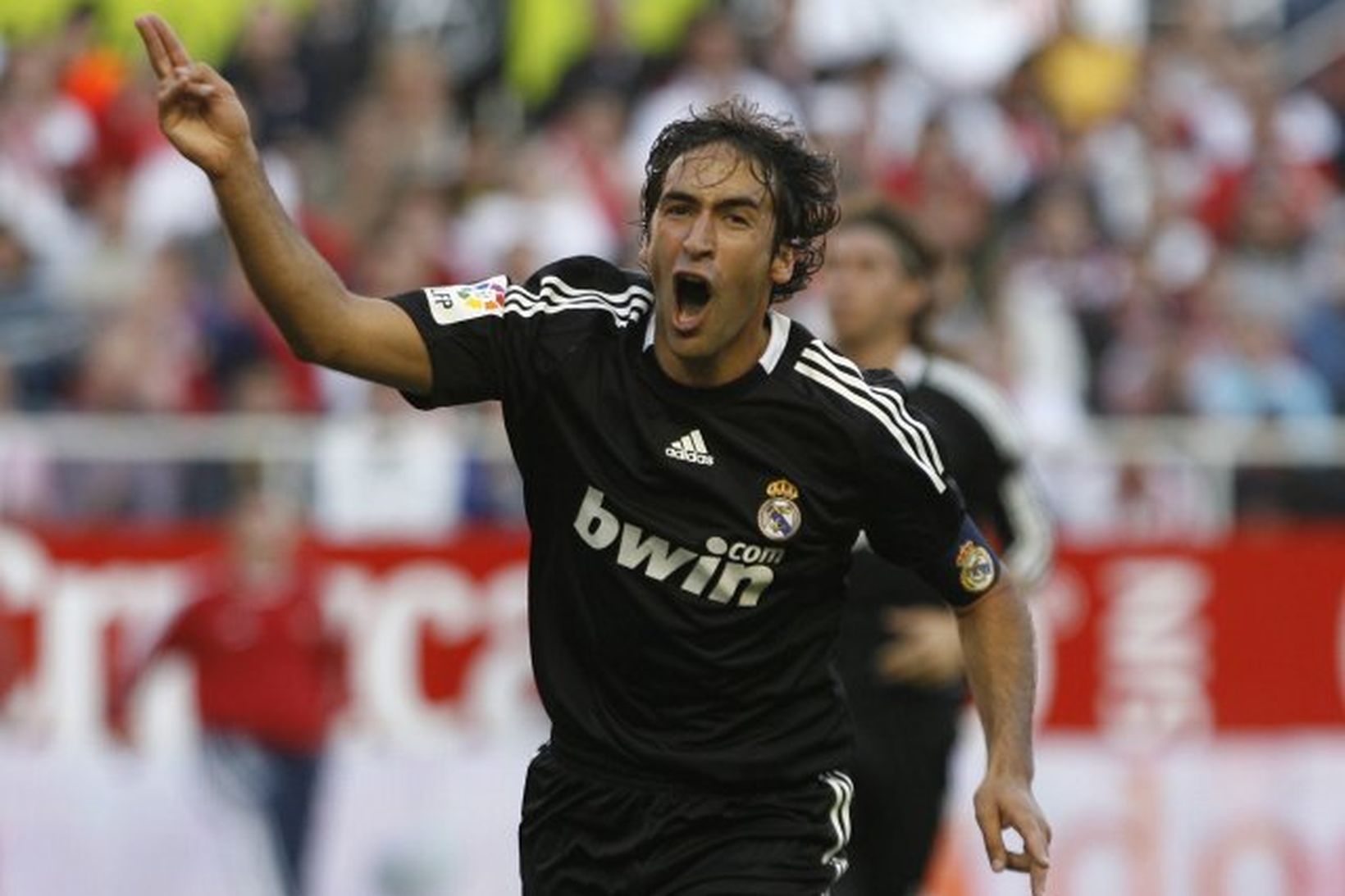 Raúl framherji Real Madrid.