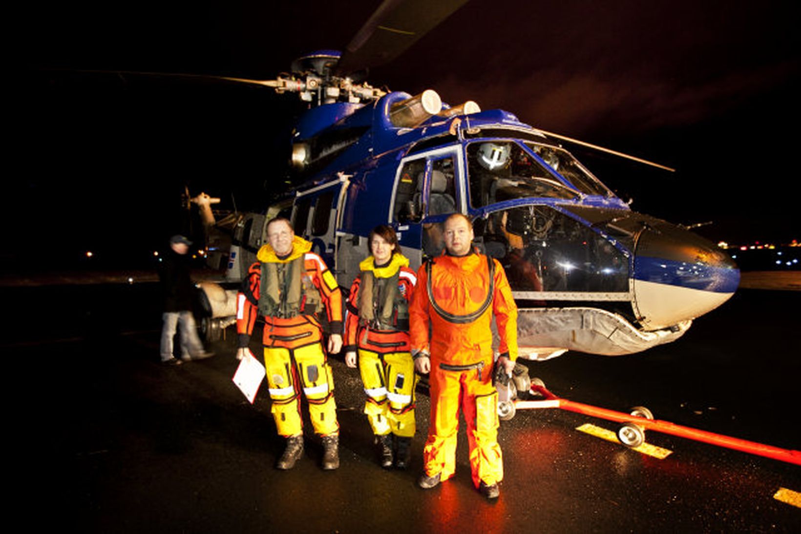 Benóný Ásgrímsson flugstjóri, Brynhildur Ásta Bartmarz flugmaður og Daníel Hjaltason …