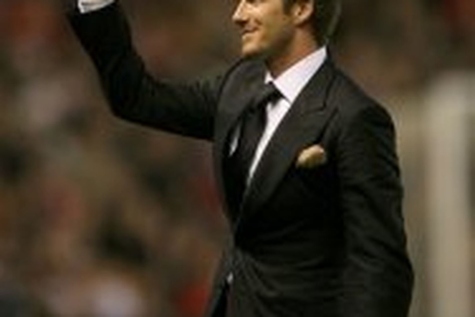 David Beckham veifar til stuðningsmanna Manchester United á Old Trafford …
