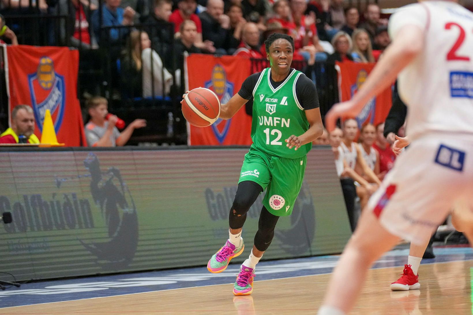 Lygileg endurkoma Njarðvíkur